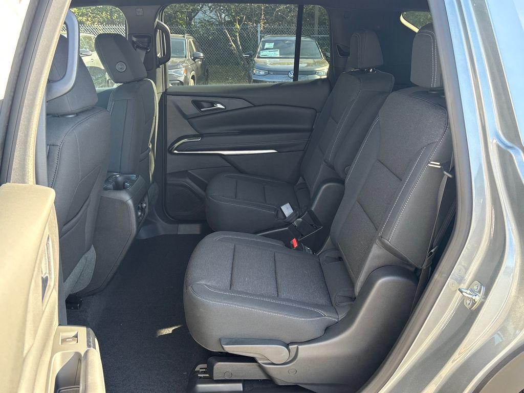 new 2026 Chevrolet Traverse car, priced at $41,430