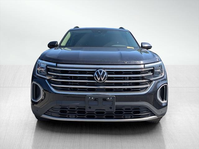 used 2024 Volkswagen Atlas car, priced at $34,995