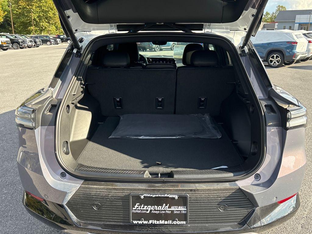 new 2025 Chevrolet Equinox EV car, priced at $43,485
