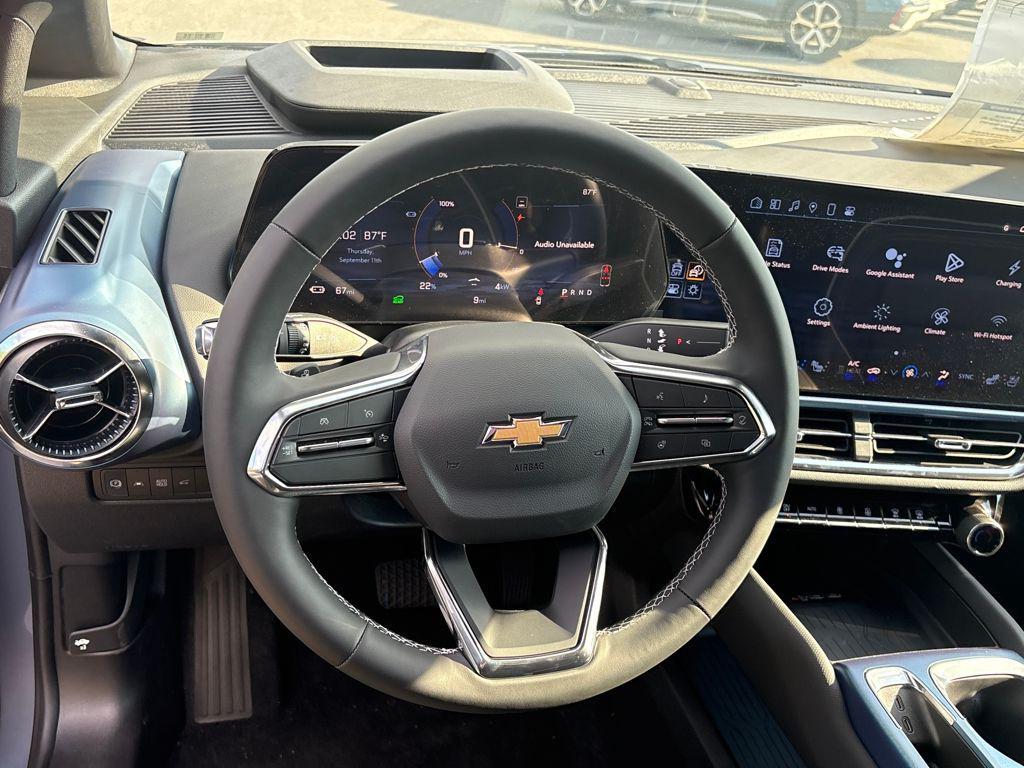 new 2025 Chevrolet Equinox EV car, priced at $43,485