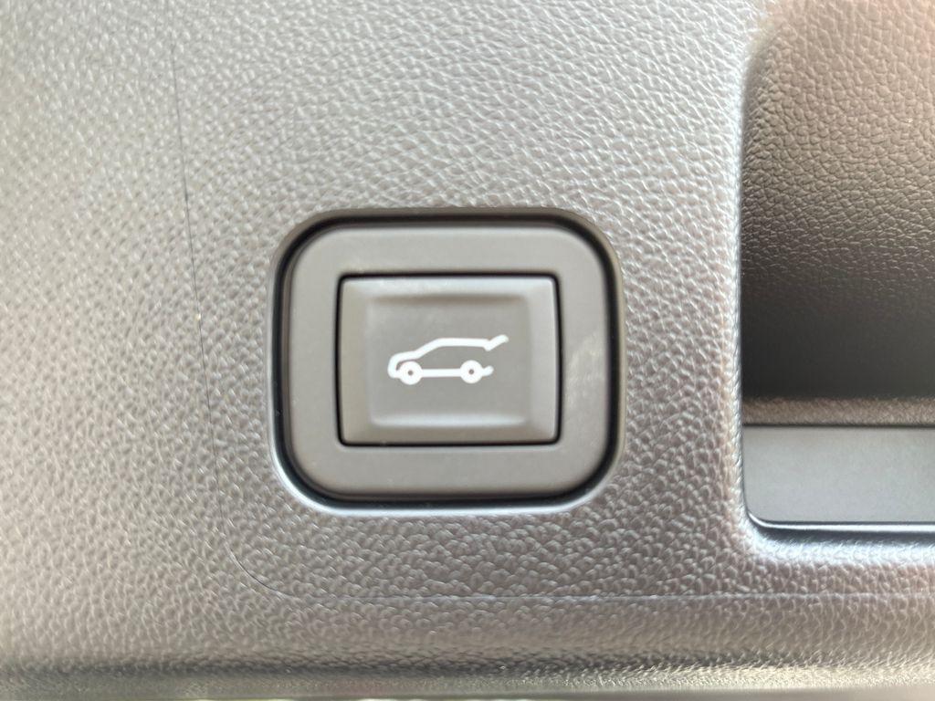 new 2025 Chevrolet Equinox EV car, priced at $43,485