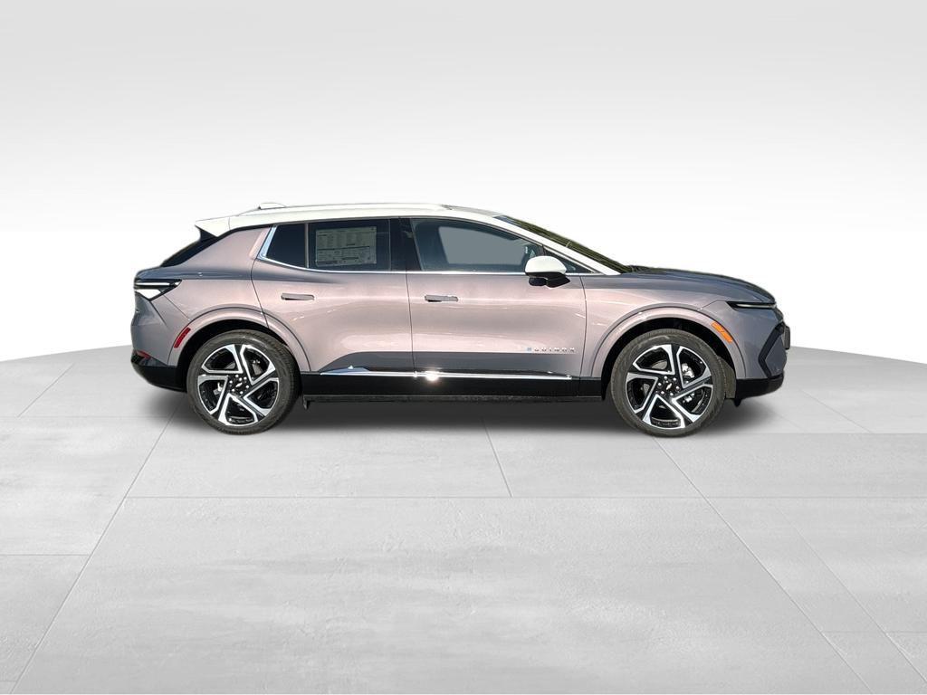 new 2025 Chevrolet Equinox EV car, priced at $43,485