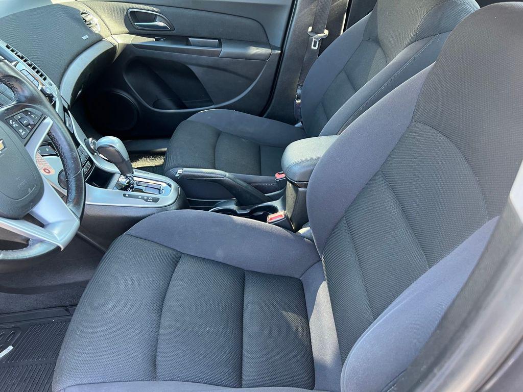 used 2014 Chevrolet Cruze car, priced at $8,850