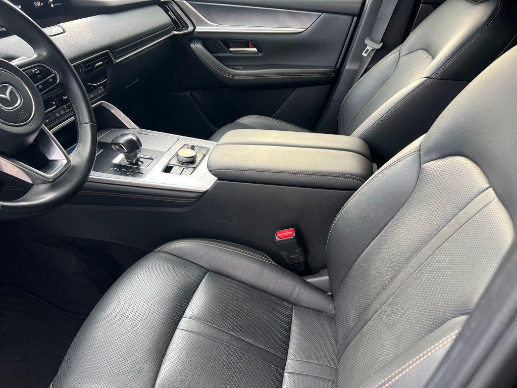 used 2025 Mazda CX-90 car, priced at $37,995