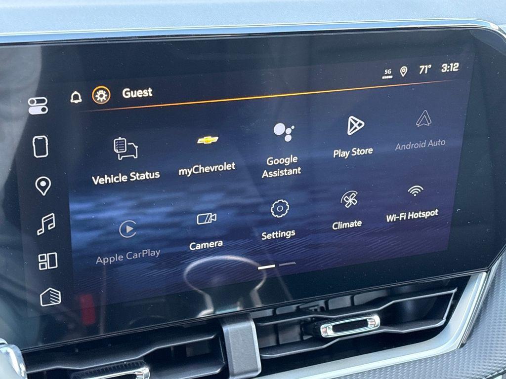 new 2026 Chevrolet Equinox car, priced at $33,559