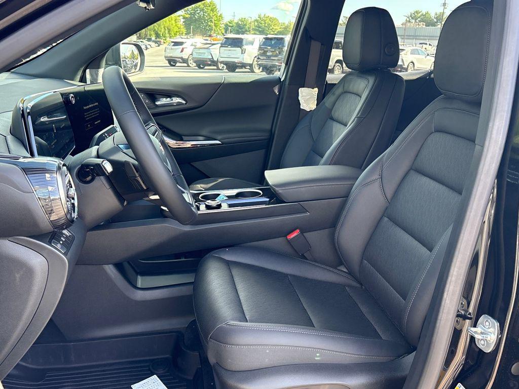 new 2026 Chevrolet Equinox car, priced at $33,559