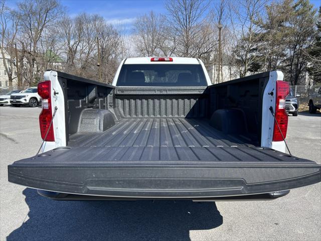 new 2025 Chevrolet Silverado 1500 car, priced at $42,190