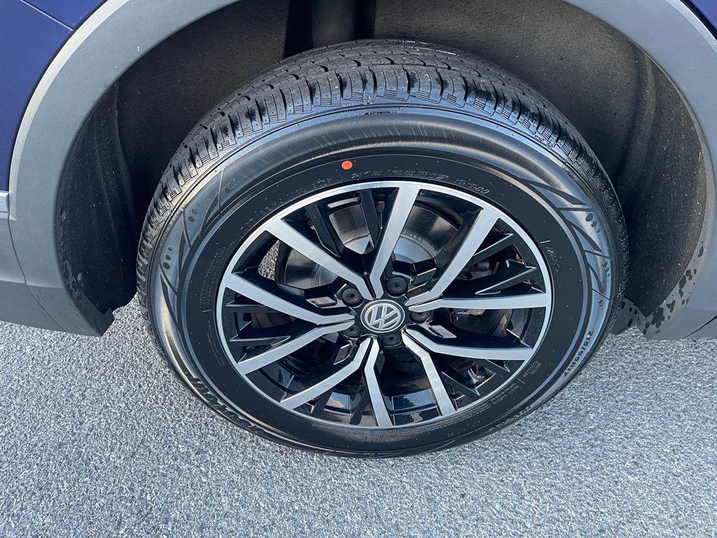 used 2021 Volkswagen Tiguan car, priced at $15,495
