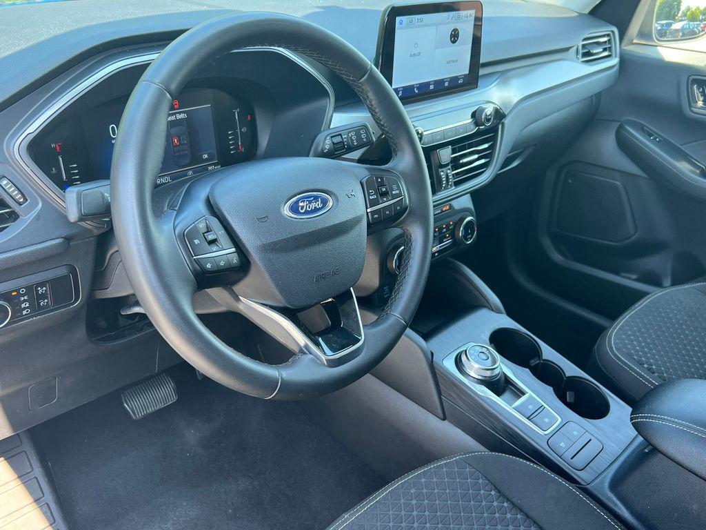 used 2023 Ford Escape car, priced at $21,495