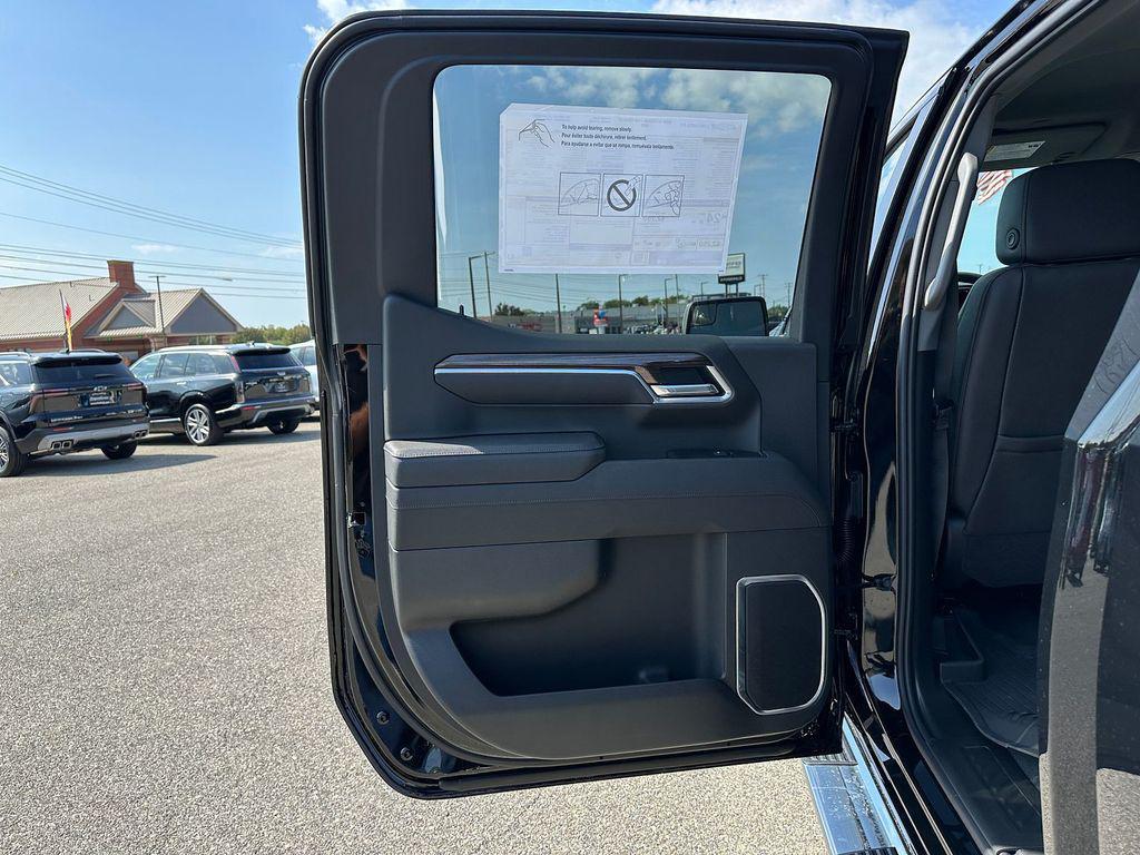 new 2026 Chevrolet Silverado 1500 car, priced at $58,290