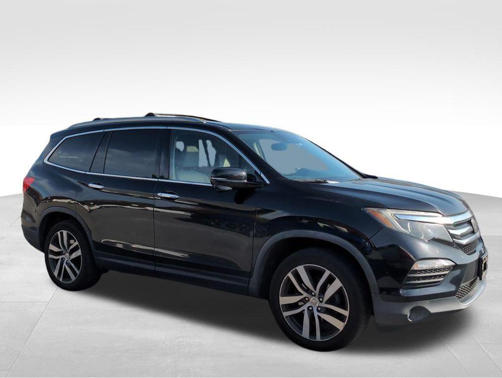 used 2017 Honda Pilot car, priced at $14,995