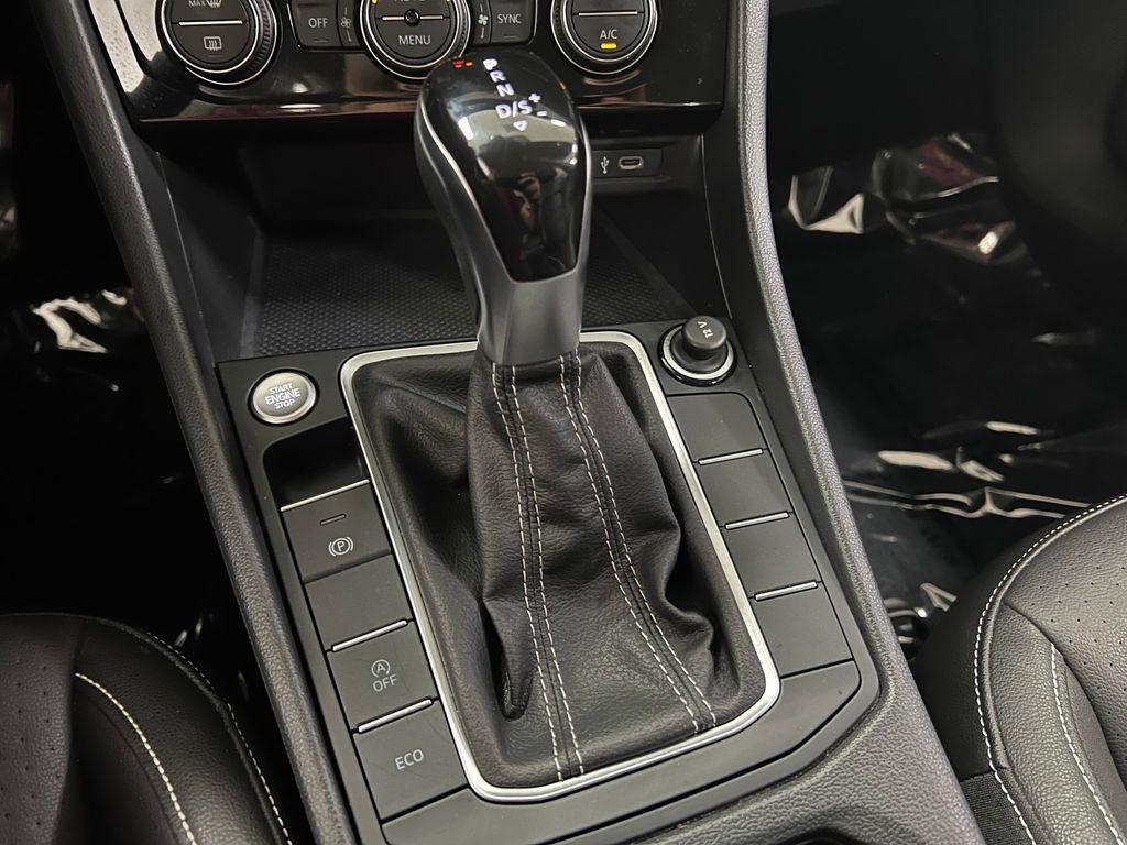 used 2024 Volkswagen Jetta car, priced at $20,995