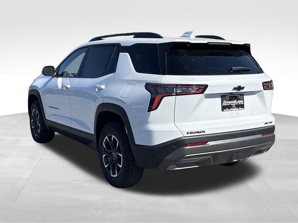 new 2026 Chevrolet Equinox car, priced at $35,657