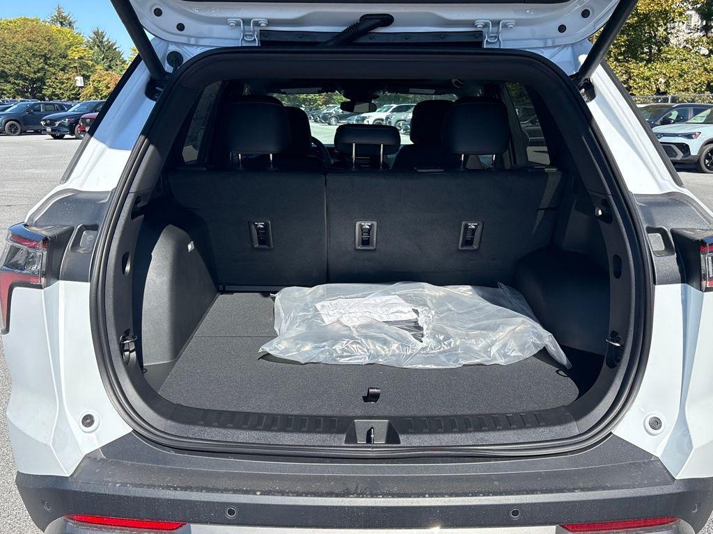 new 2026 Chevrolet Equinox car, priced at $35,657