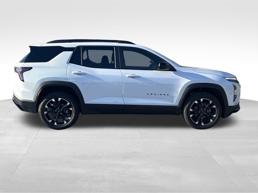 new 2026 Chevrolet Equinox car, priced at $37,595