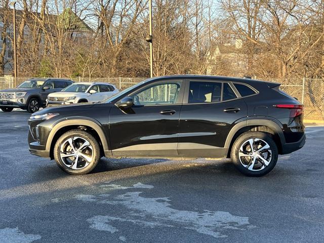 used 2024 Chevrolet Trax car, priced at $20,995