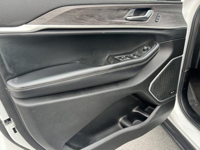 used 2021 Jeep Grand Cherokee L car, priced at $27,900