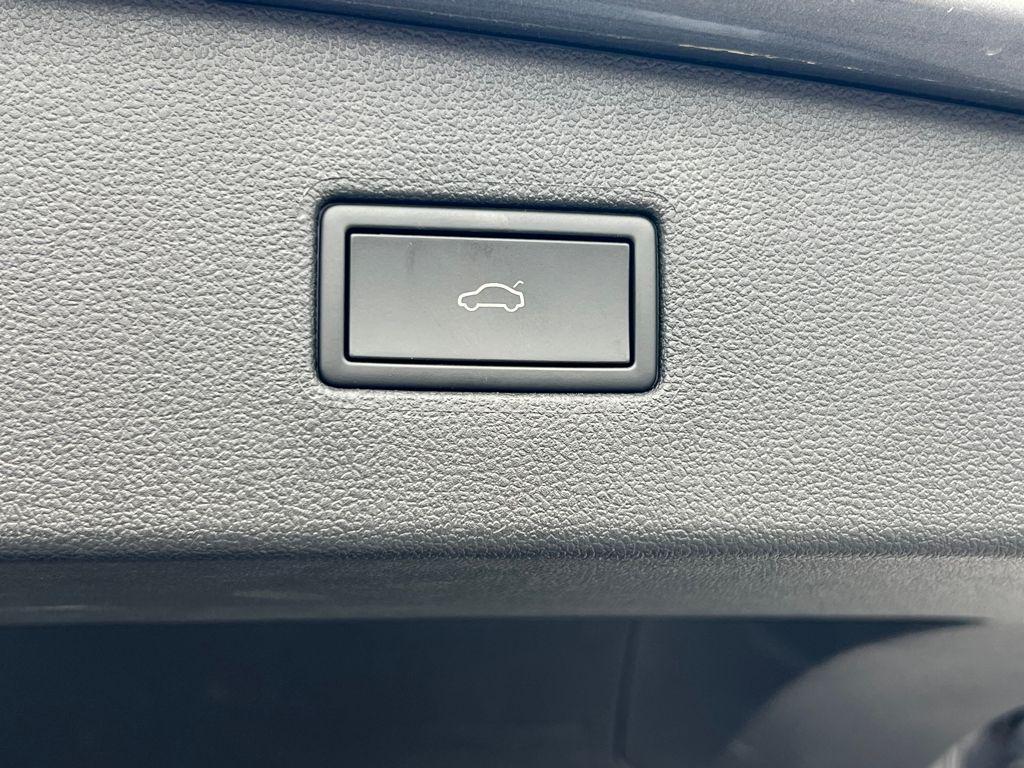 used 2024 Volkswagen Tiguan car, priced at $25,995