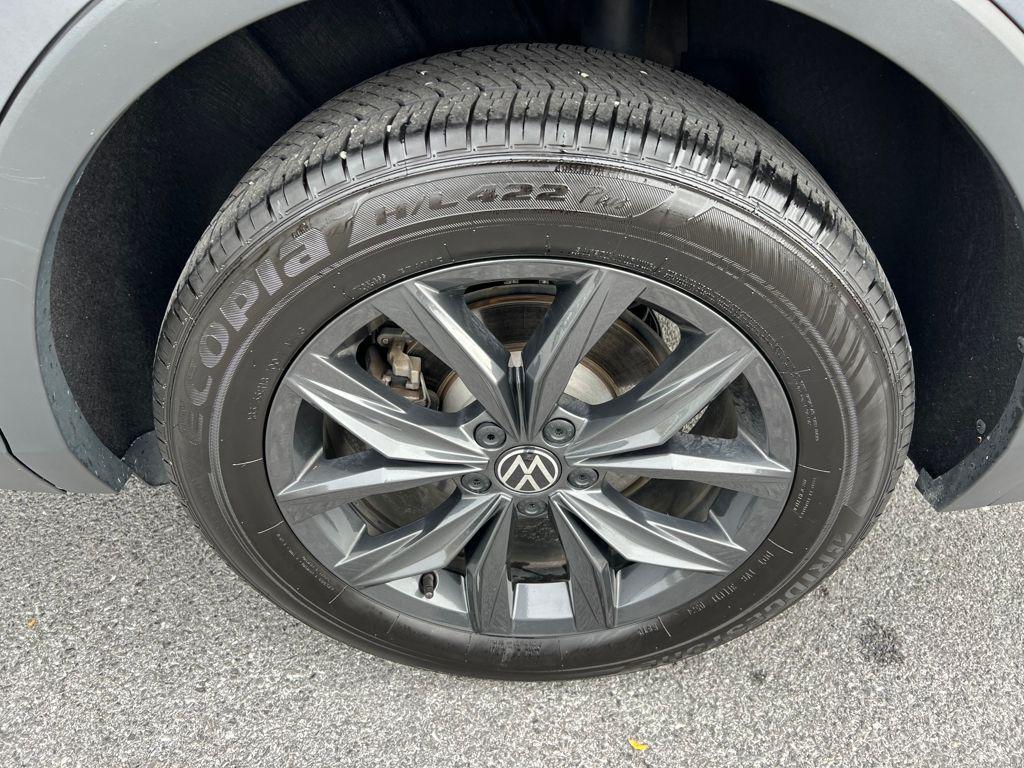 used 2024 Volkswagen Tiguan car, priced at $25,995