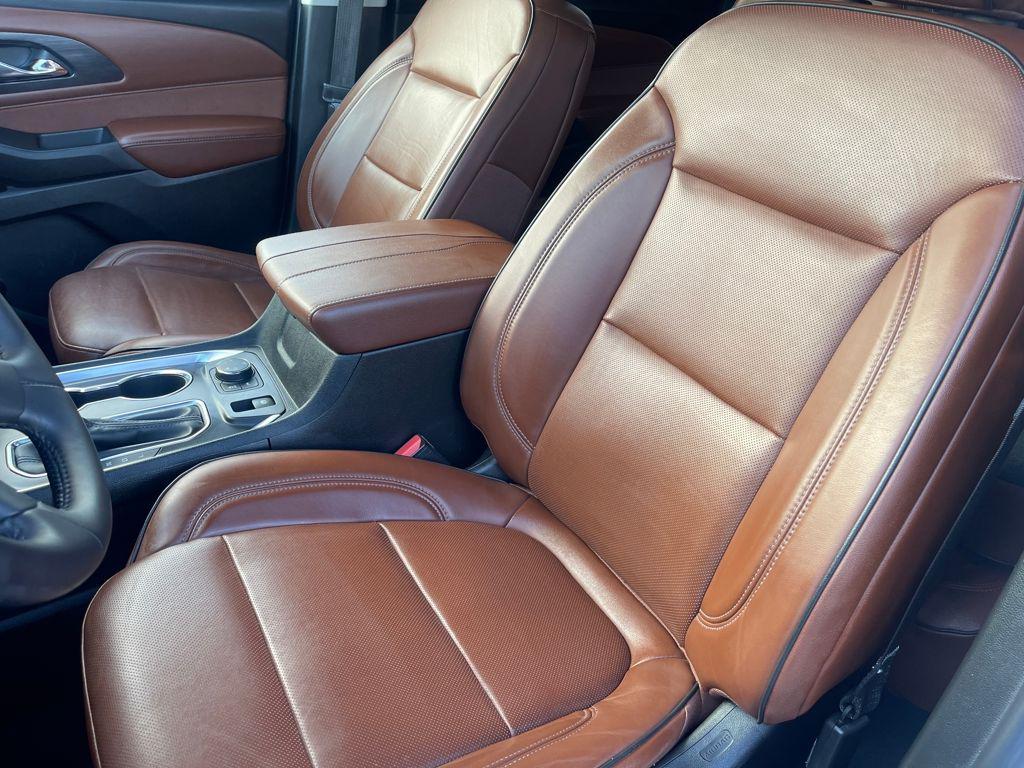 used 2018 Chevrolet Traverse car, priced at $19,395