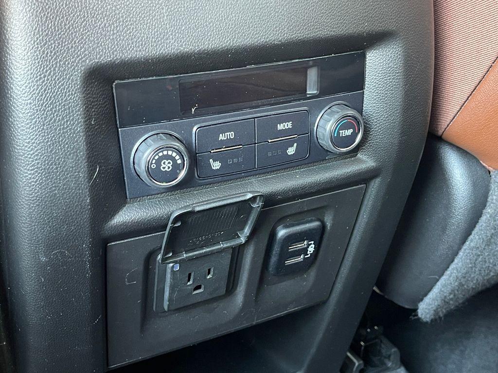 used 2018 Chevrolet Traverse car, priced at $19,395