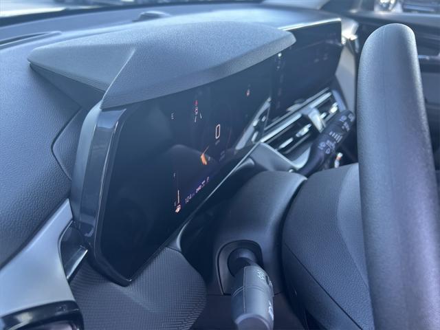 used 2025 Chevrolet TrailBlazer car, priced at $28,495