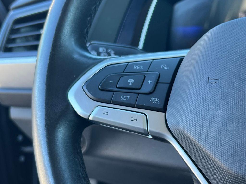 used 2024 Volkswagen Jetta car, priced at $18,995