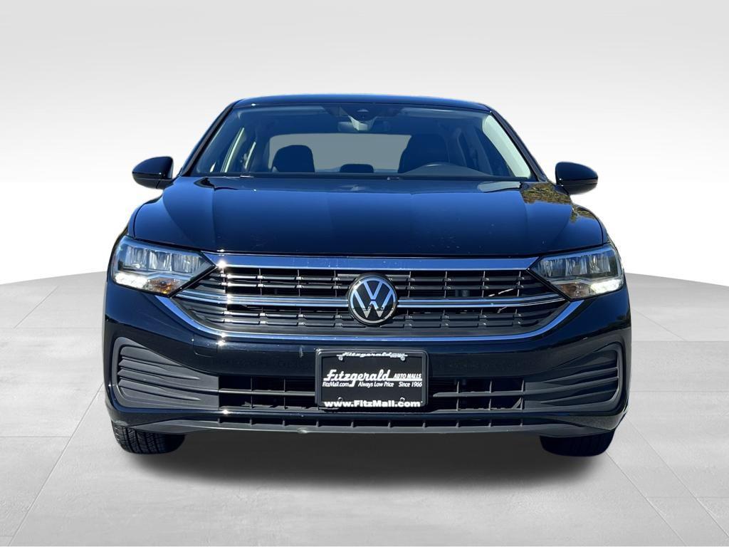 used 2024 Volkswagen Jetta car, priced at $18,995