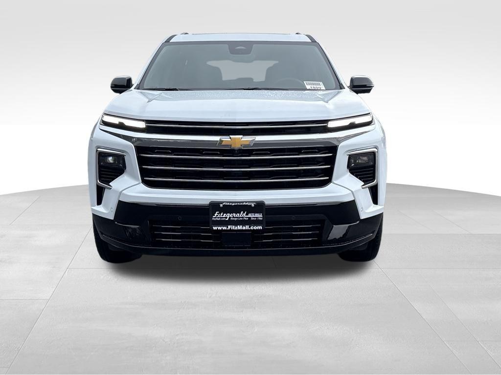 new 2026 Chevrolet Traverse car, priced at $59,533