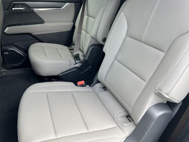 used 2024 GMC Acadia car, priced at $39,995