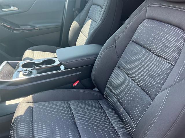 new 2026 Chevrolet Equinox car, priced at $28,608
