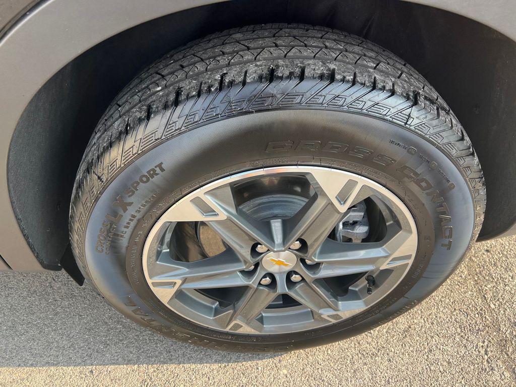 used 2025 Chevrolet Blazer car, priced at $31,995