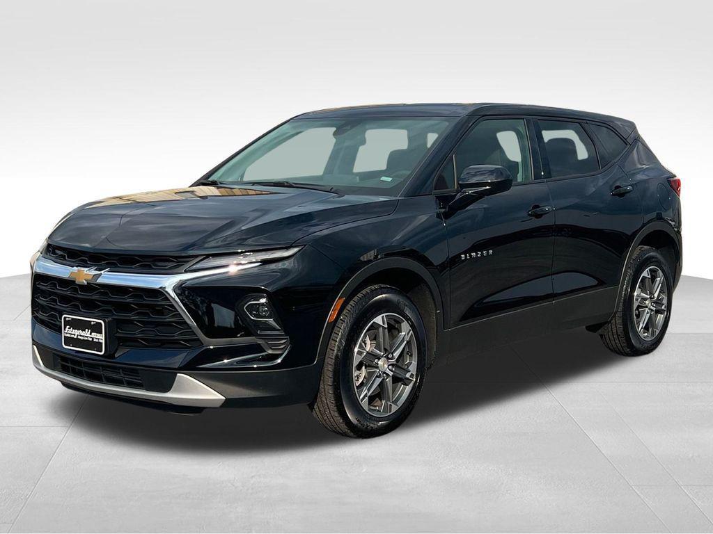 used 2025 Chevrolet Blazer car, priced at $31,995