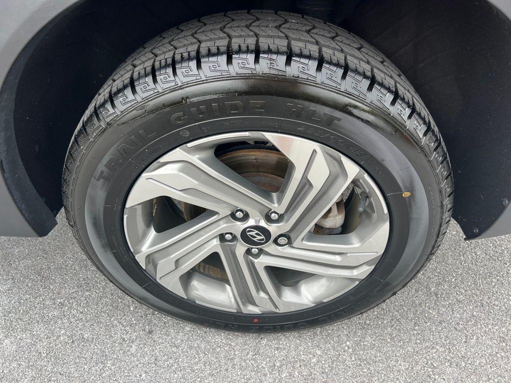 used 2022 Hyundai Santa Fe car, priced at $16,895