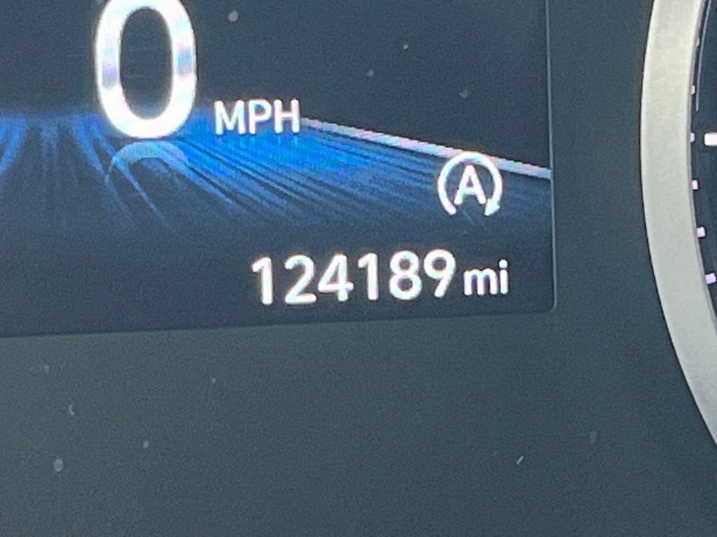 used 2022 Hyundai Santa Fe car, priced at $16,895