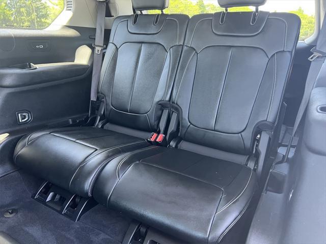used 2021 Jeep Grand Cherokee L car, priced at $28,995
