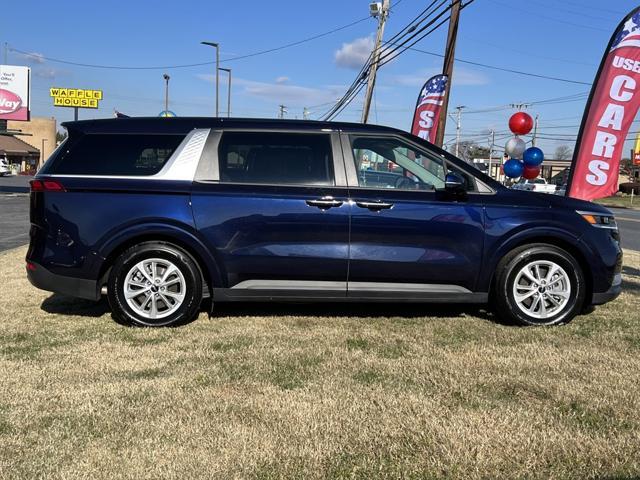 used 2024 Kia Carnival car, priced at $31,995