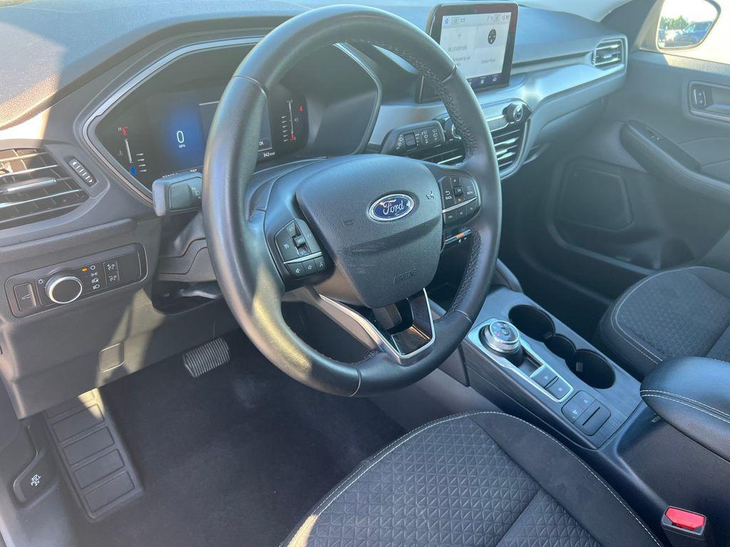 used 2023 Ford Escape car, priced at $18,995
