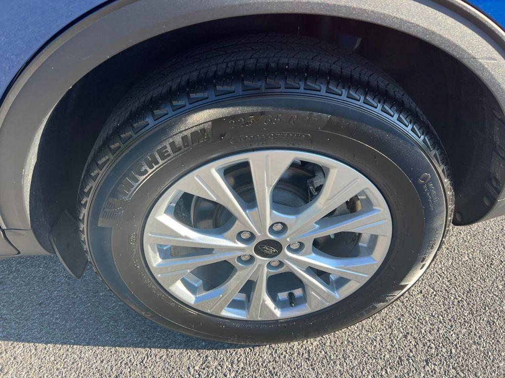 used 2023 Ford Escape car, priced at $18,995