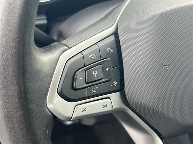 used 2024 Volkswagen Jetta car, priced at $21,995