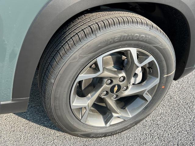 new 2025 Chevrolet Trax car, priced at $24,690