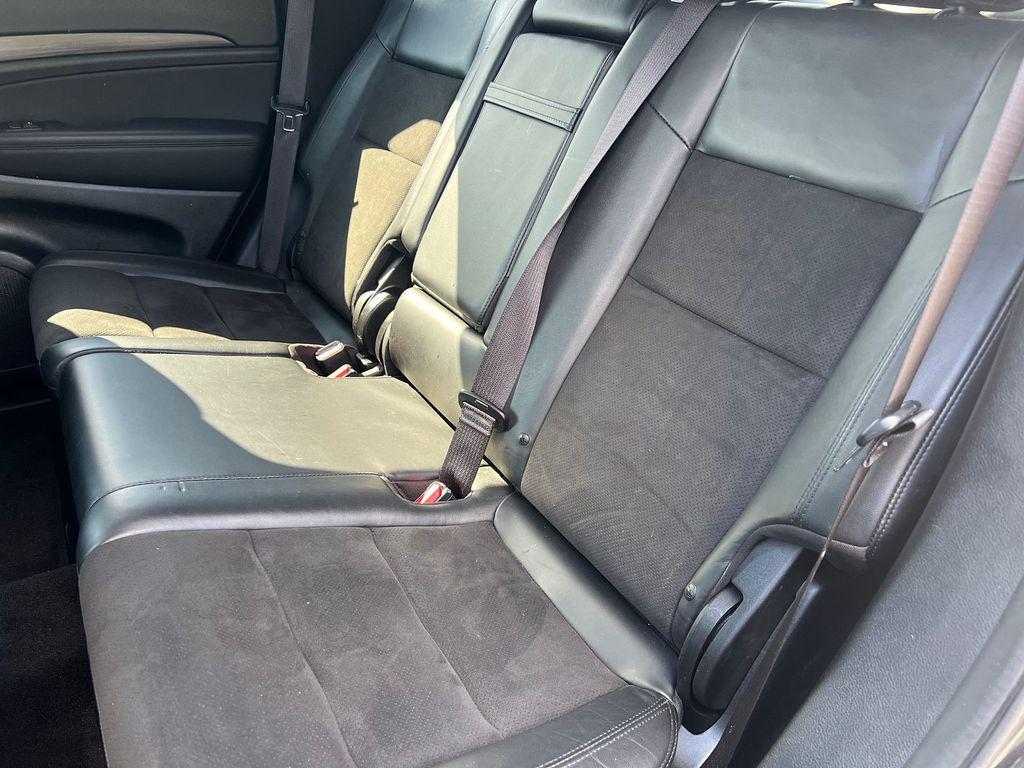 used 2022 Jeep Grand Cherokee car, priced at $25,395