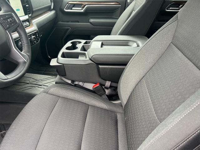 new 2025 Chevrolet Silverado 1500 car, priced at $45,911