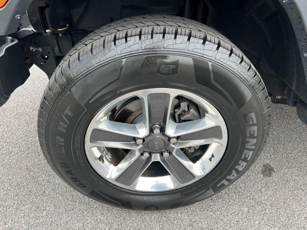 used 2018 Jeep Wrangler Unlimited car, priced at $23,495