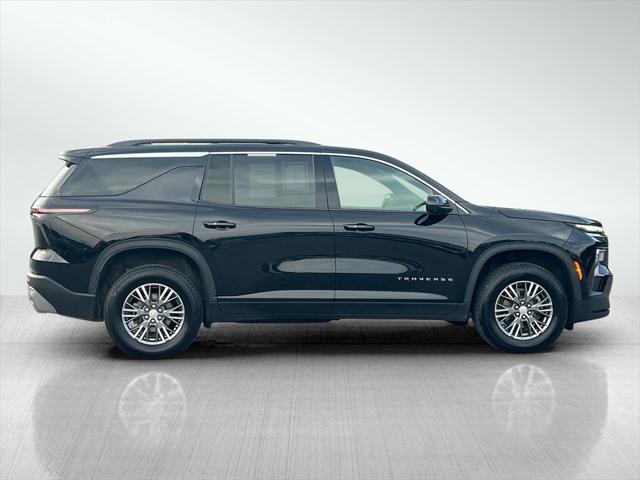 used 2024 Chevrolet Traverse car, priced at $39,995