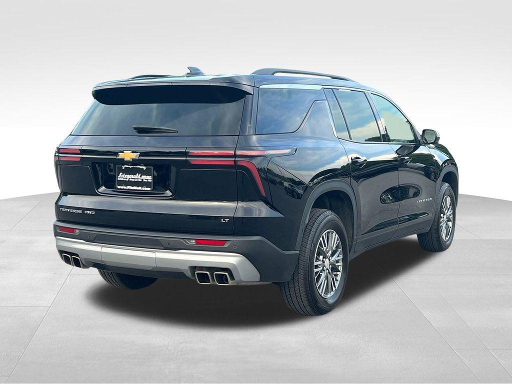 used 2024 Chevrolet Traverse car, priced at $37,495