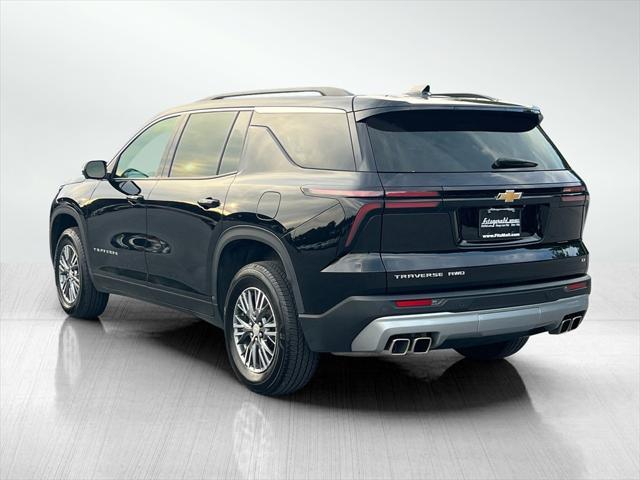 used 2024 Chevrolet Traverse car, priced at $39,995