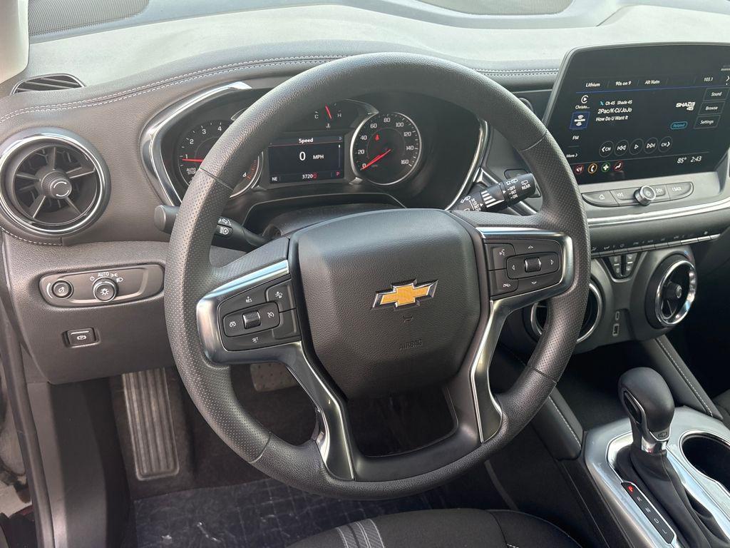 new 2025 Chevrolet Blazer car, priced at $34,991