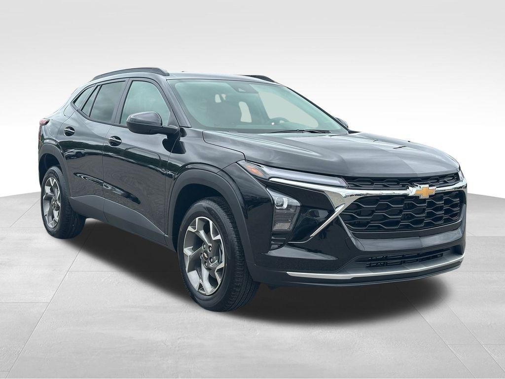 new 2025 Chevrolet Trax car, priced at $24,431