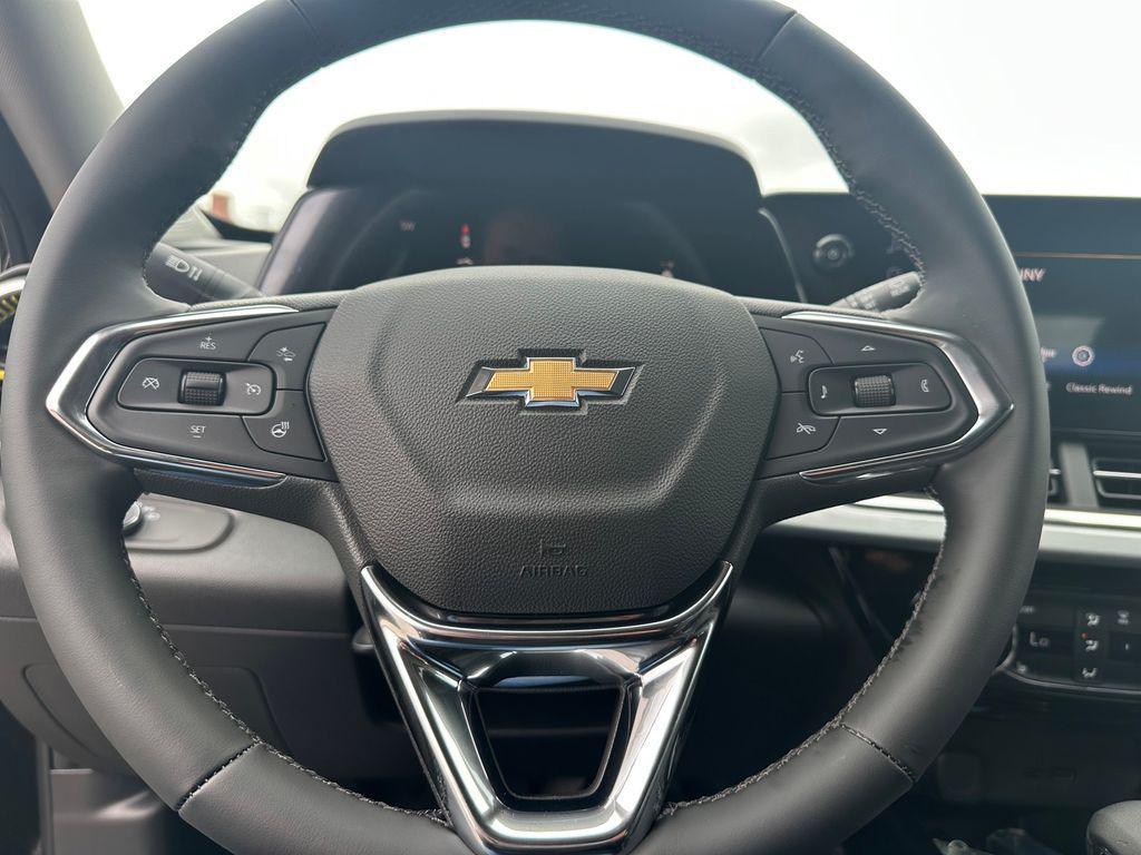 new 2025 Chevrolet Trax car, priced at $24,431